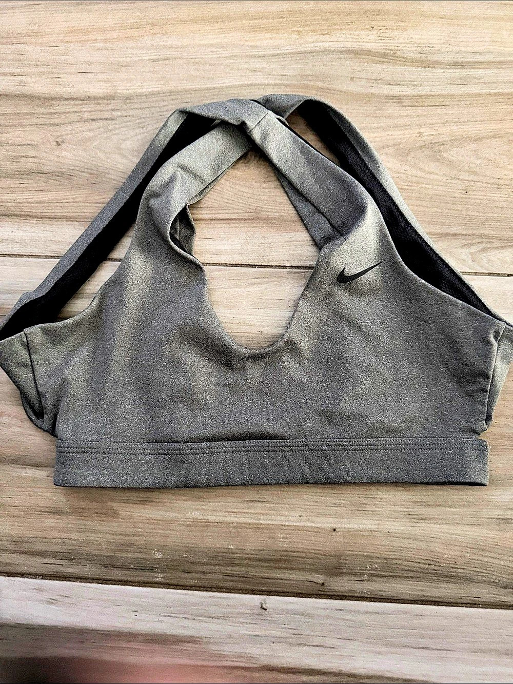 Nike Dri-FIT Sports Bra in Gray & Black Like New